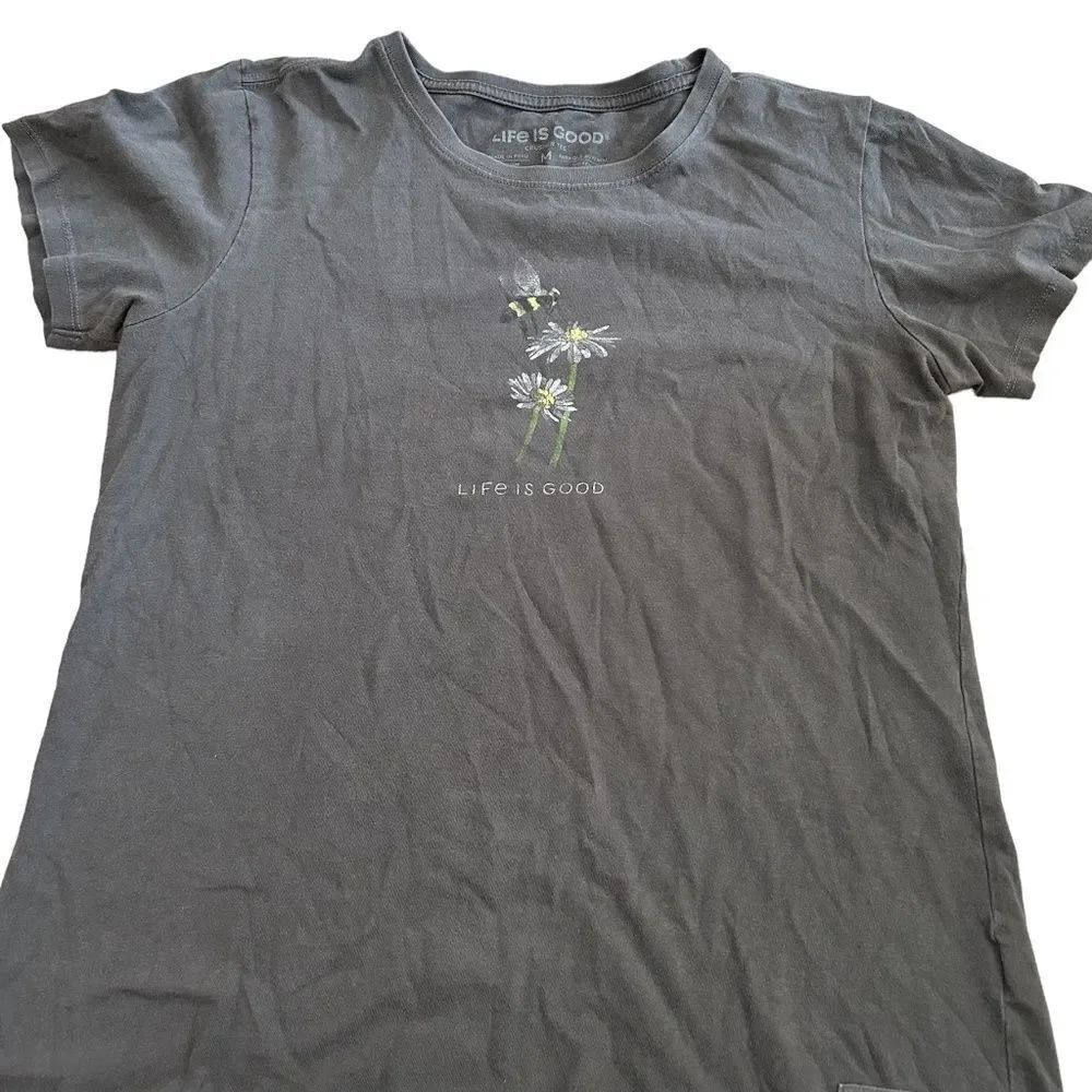 Womens life is good daisy bumblebee t shirt